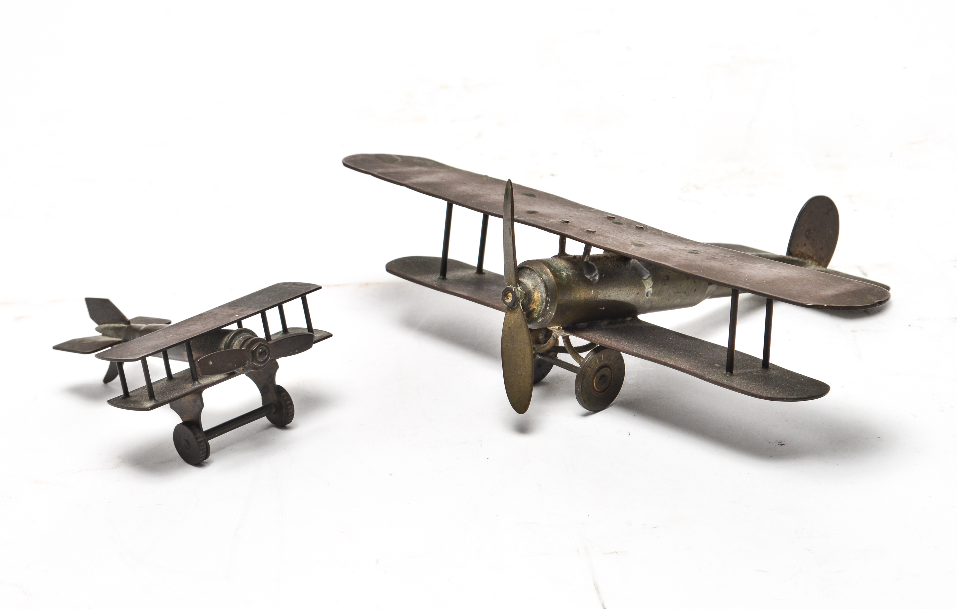 METAL AIRPLANE SCULPTURES FROM