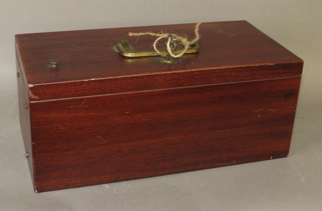 METAL ALARM CASE "TRUST ME BOX"