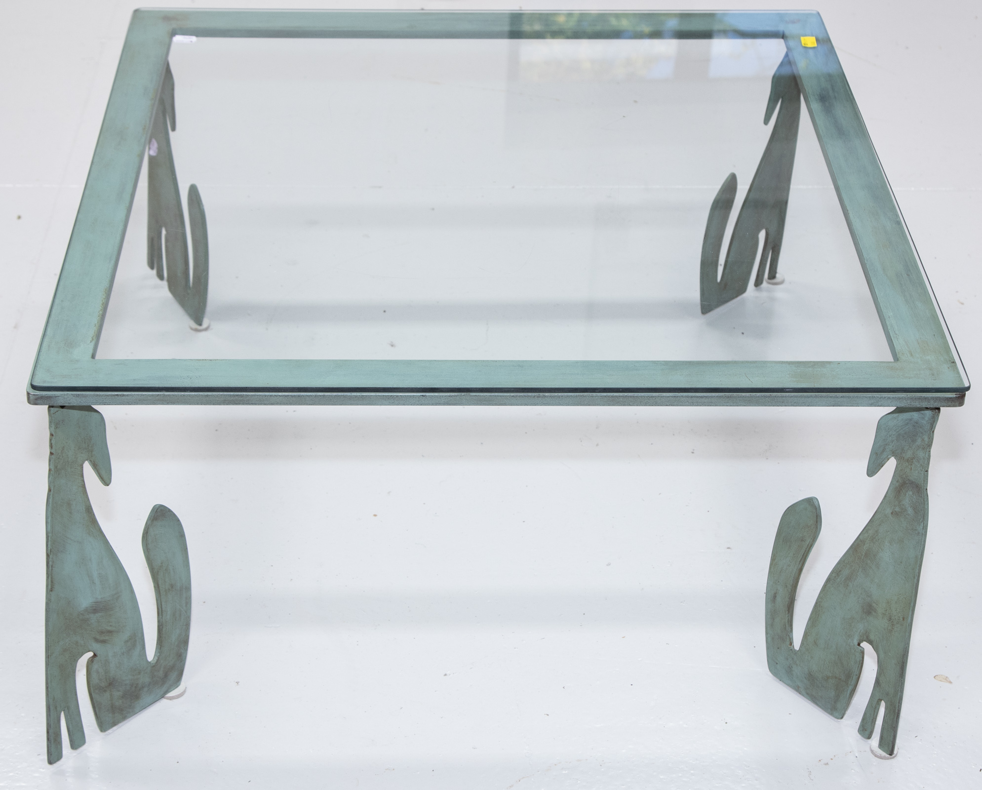 METAL BASE COFFEE TABLE WITH