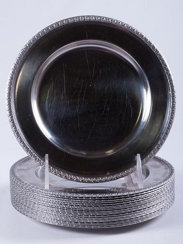 METAL DESSERT PLATES/ SMALL