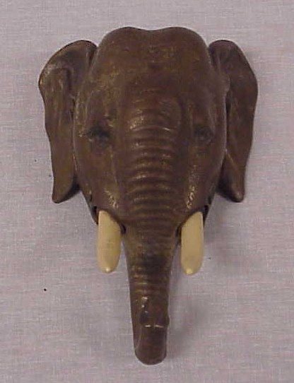 Metal elephant head form call