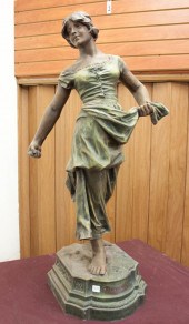 METAL FLOOR STATUEMETAL FLOOR