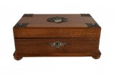 METAL-MOUNTED MAHOGANY GAME BO