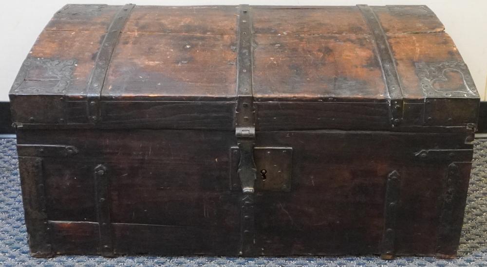 METAL MOUNTED OAK STORAGE CHEST