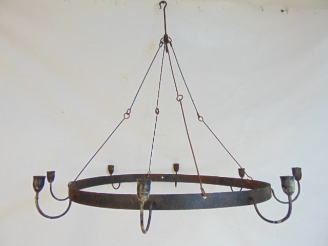 METAL RING FORM CANDLE FIXTURE,
