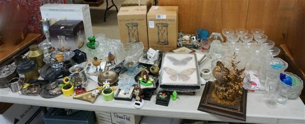 METAL TABLE ARTICLES, GLASS