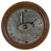 METAL WHIST MARKER ON WOOD BAS