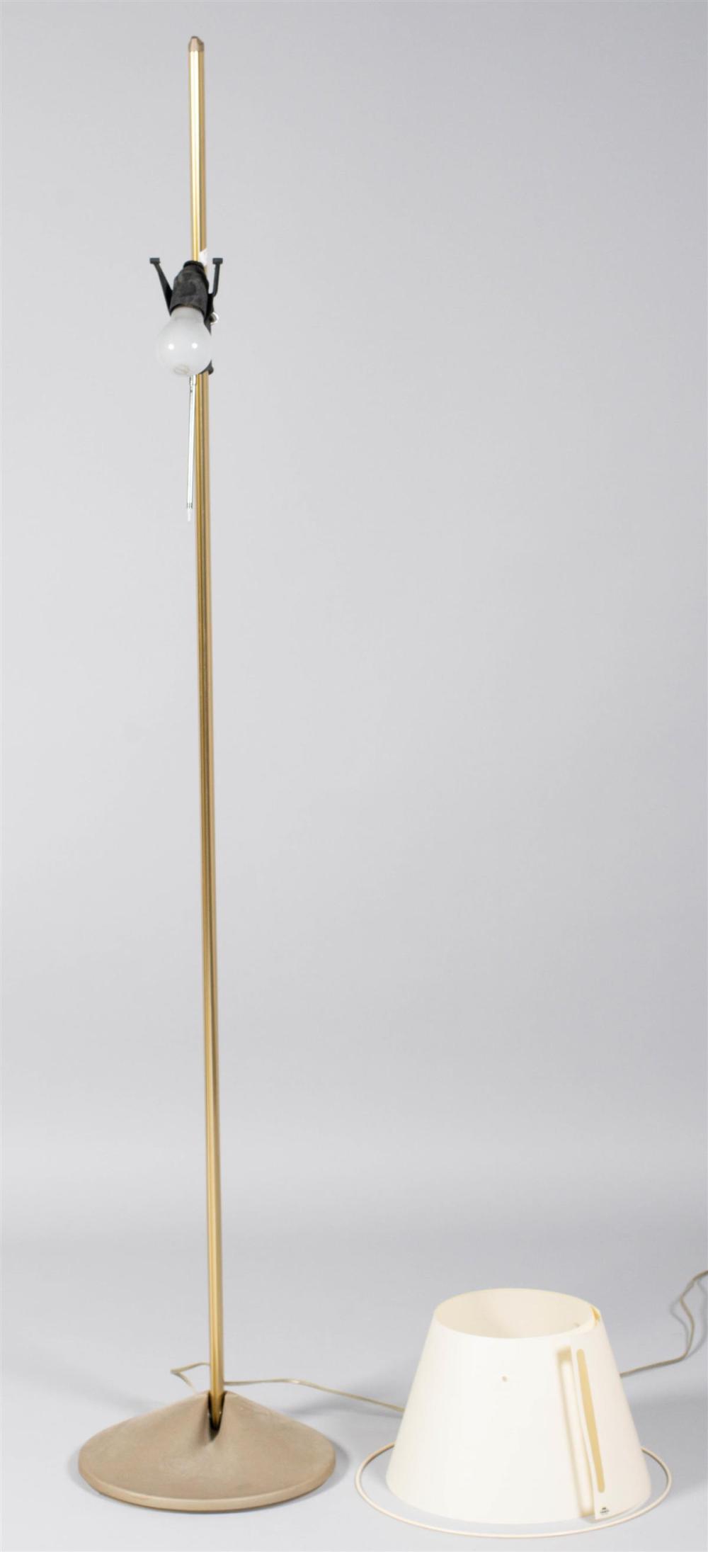 METALARTE 'SINCLINA' BRASS FLOOR