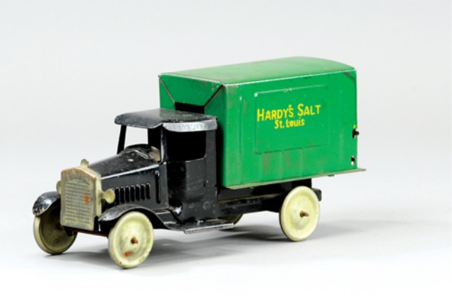 METALCRAFT ''HARDY'S SALT''