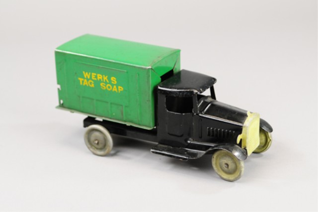 METALCRAFT WERK'S TAG SOAP VAN