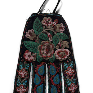 Metis Beaded Octopus Bag third