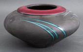 MICHAEL CHO ART POTTERY VASE<b