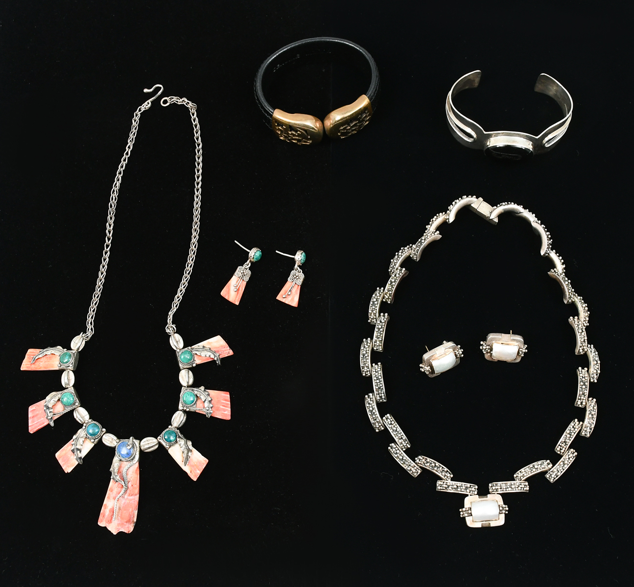 MICHAEL DAWKINS DESIGNER NAVAJO VHC