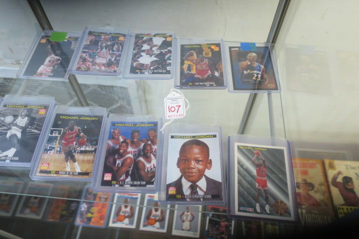 MICHAEL JORDAN BASKETBALL CARDS
