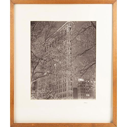 MICHAEL MAGILL PHOTOGRAPH, FLATIRON