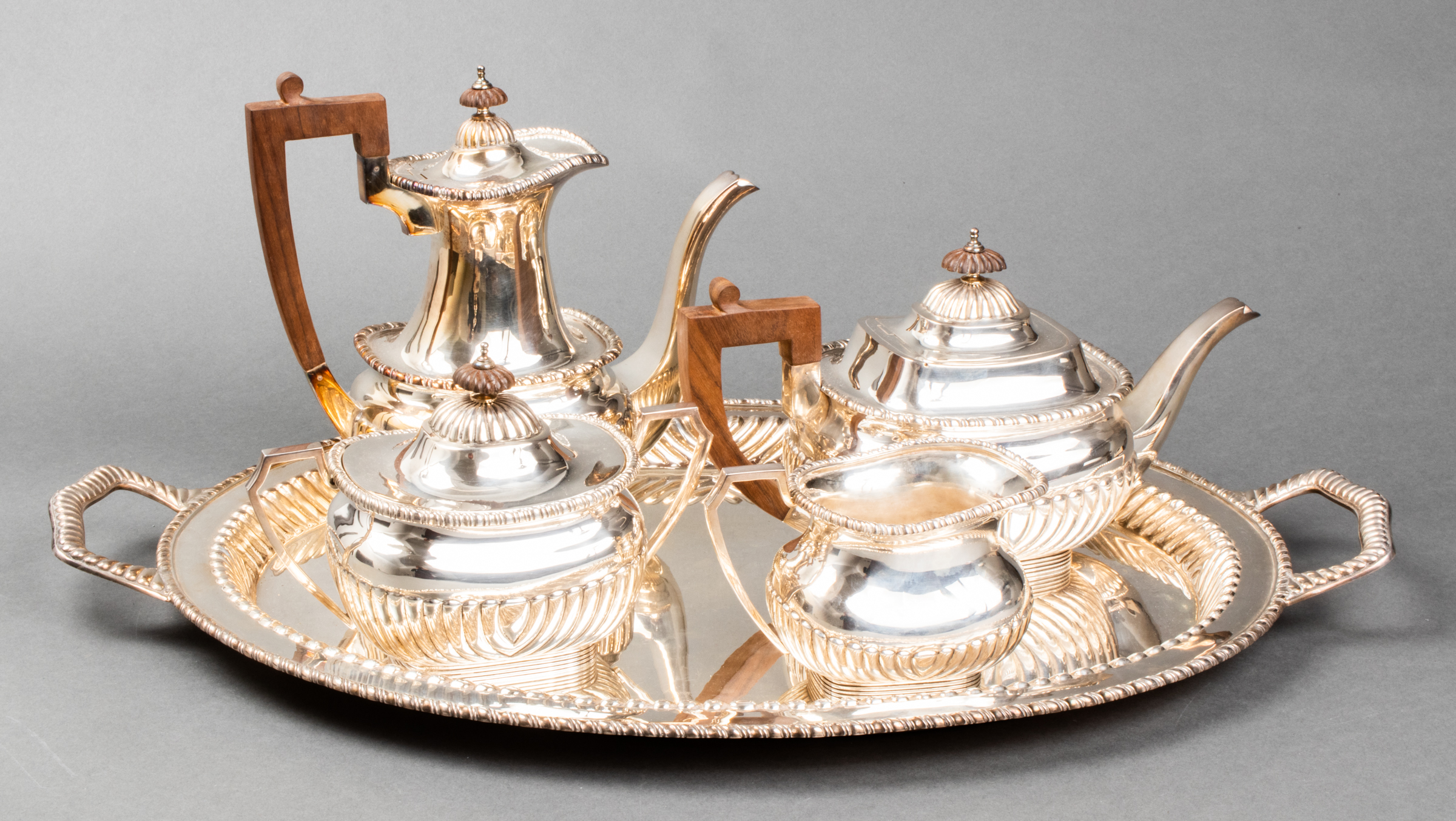 MICHAEL STRAUSS STERLING SILVER TEA