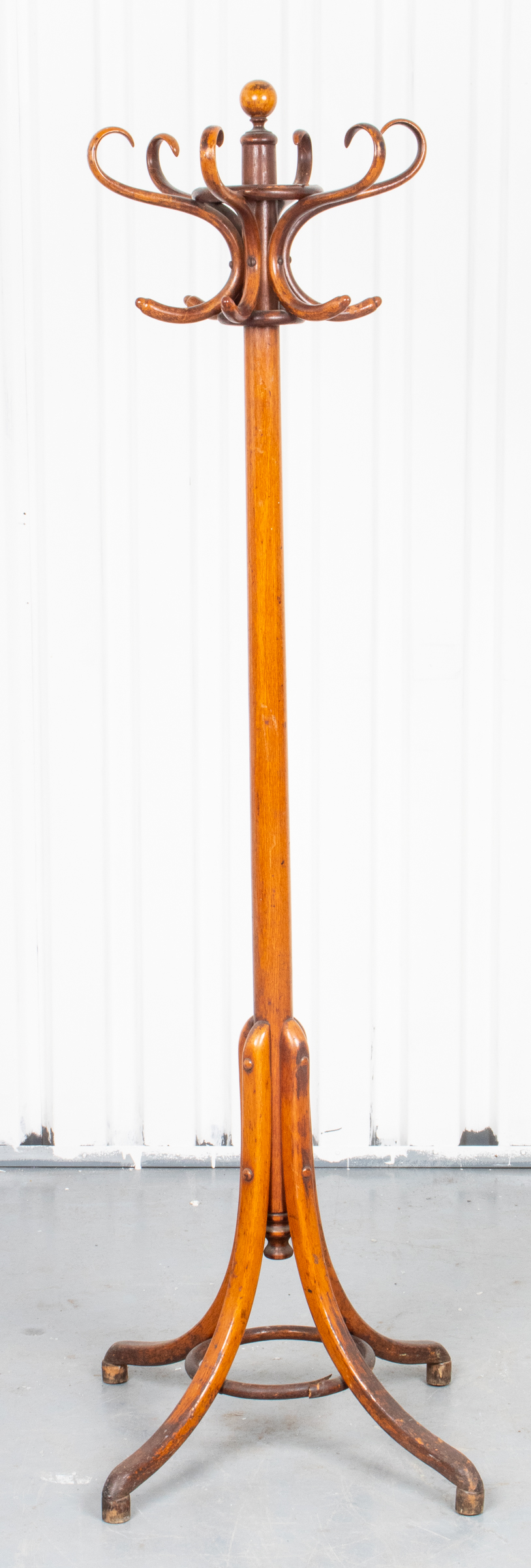 MICHAEL THONET STYLE BENTWOOD