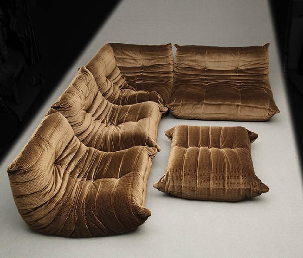 MICHEL DUCAROY 'TOGO' FIVE-PIECE