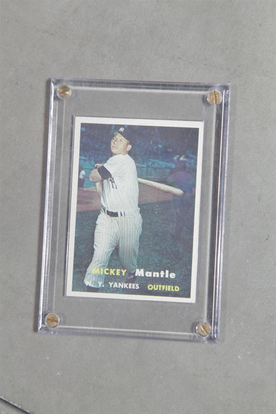 MICKEY MANTLE BASEBALL CARD. 1957