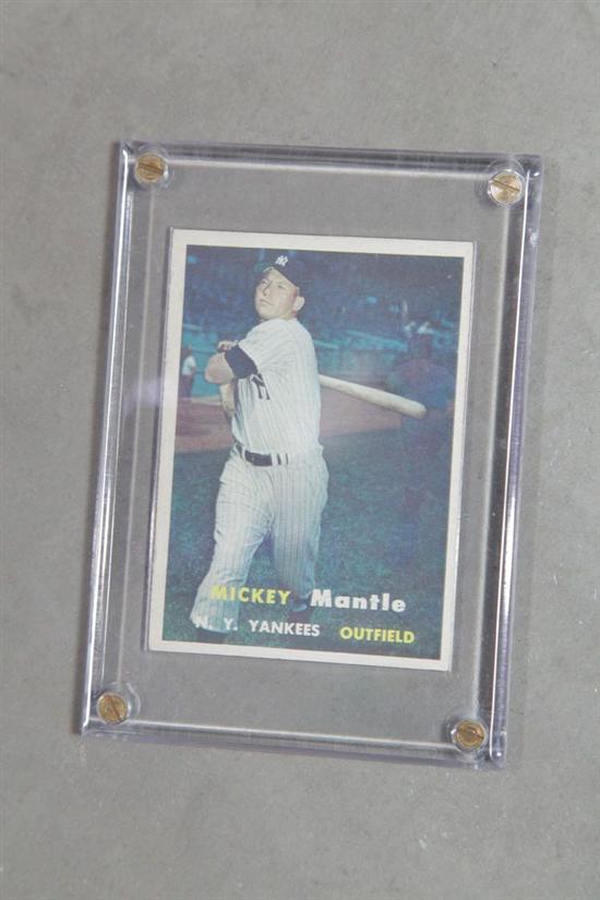 MICKEY MANTLE BASEBALL CARD. 1957