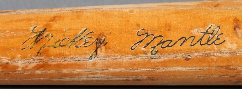 MICKEY MANTLE MINIATURE BASEBALL