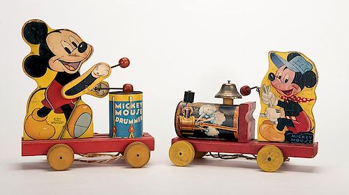 MICKEY MOUSE PULL TOYSMickey