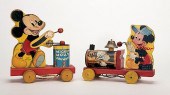 MICKEY MOUSE PULL TOYSMickey M