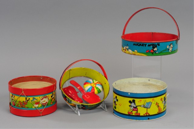 MICKEY MOUSE SAND SCREENS AND