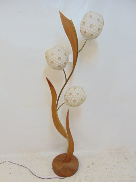 MID CENTURY FLORAL SHAPED FLOOR
