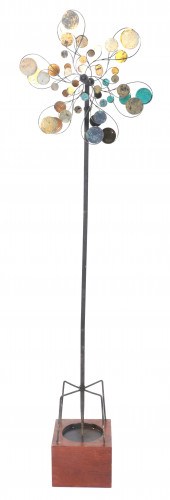 MID-CENTURY FLORIFORM PINWHEEL