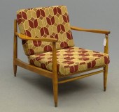 Mid Century lounge chair. Styl