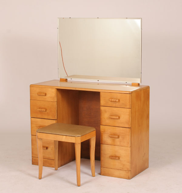 Mid Century Modern 8 drawer