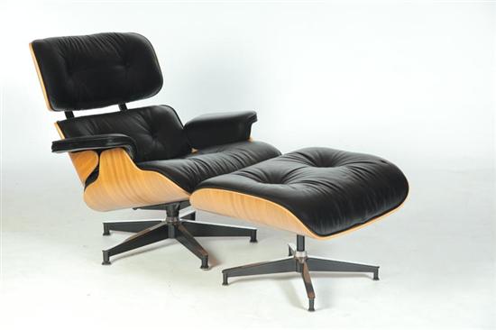 MID CENTURY MODERN CHAIR AND