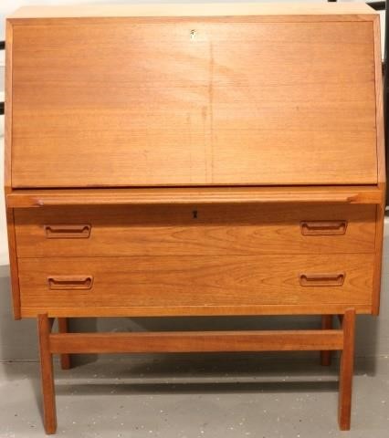 MID-CENTURY MODERN DANISH CONTROL