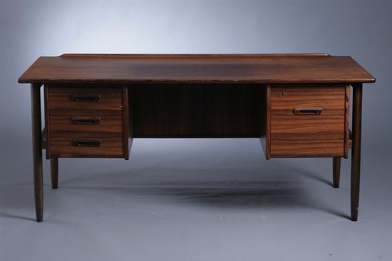 MID-CENTURY MODERN DANISH