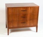 MID-CENTURY MODERN ELEGETTE WA