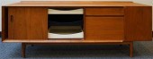 MID-CENTURY MODERN JENS RISOM