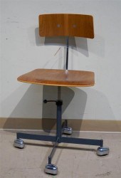 MID-CENTURY MODERN METAL AND T