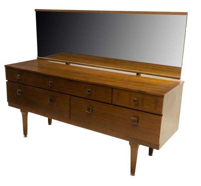 MID-CENTURY MODERN MIRRORED