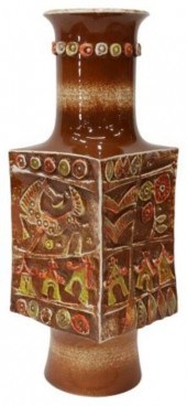 MID-CENTURY MODERN POTTERY FLO