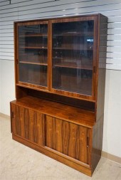 MID-CENTURY MODERN ROSEWOOD TW