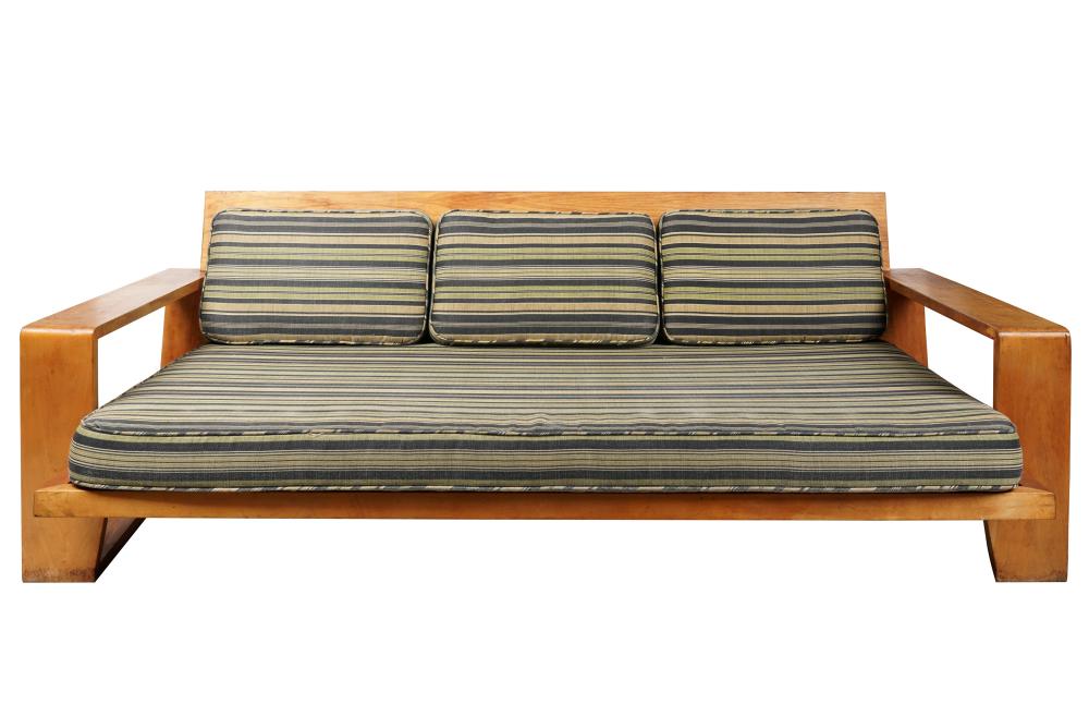 MID-CENTURY MODERN SOFA /