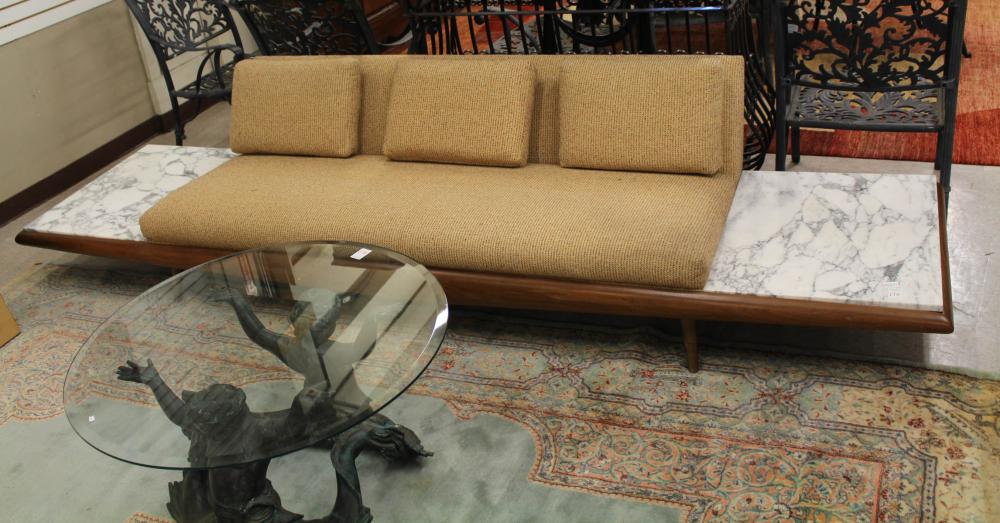 MID CENTURY MODERN SOFAMID