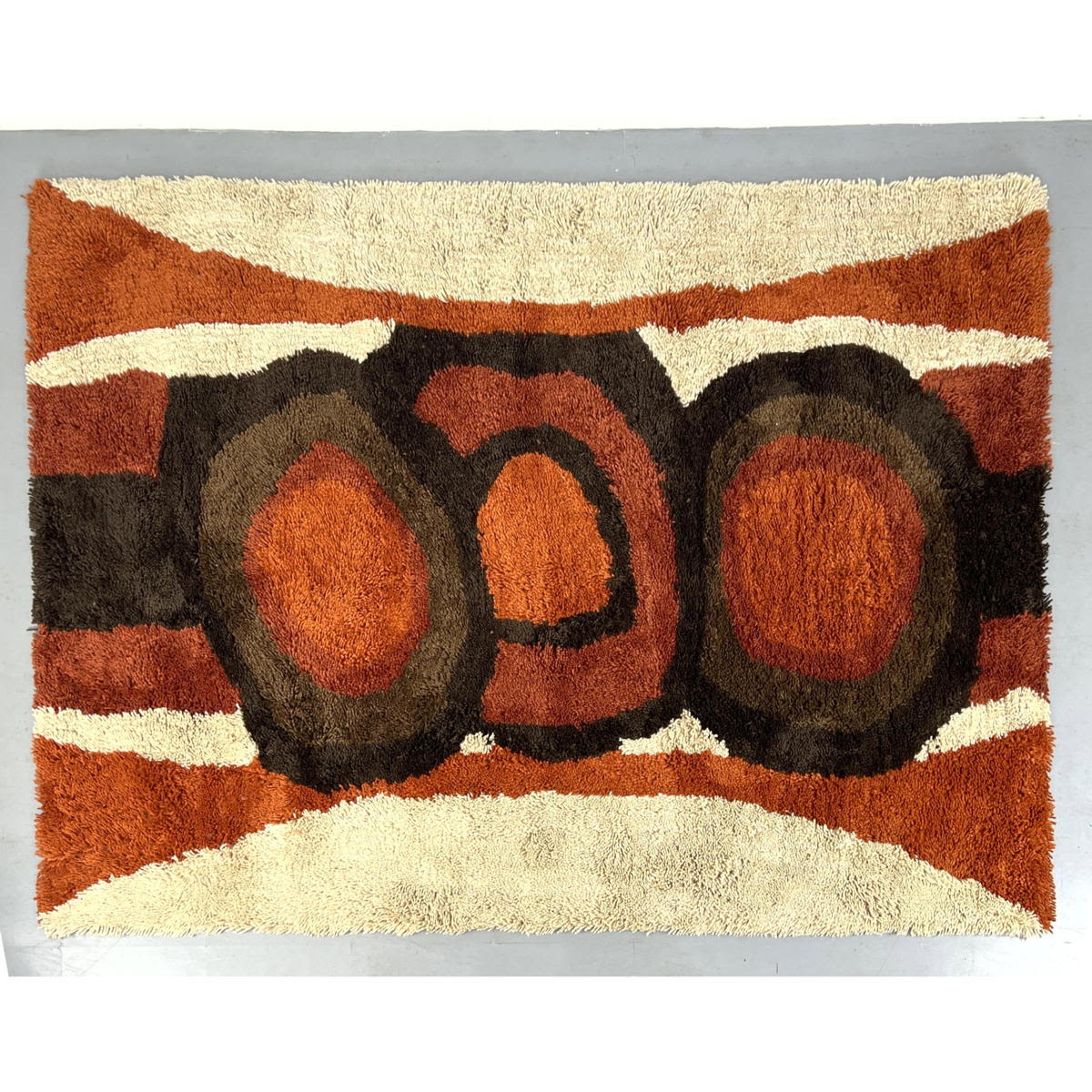 MID CENTURY MODERN Style 5' x 7'