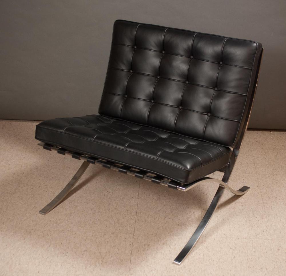MID-CENTURY MODERN STYLE