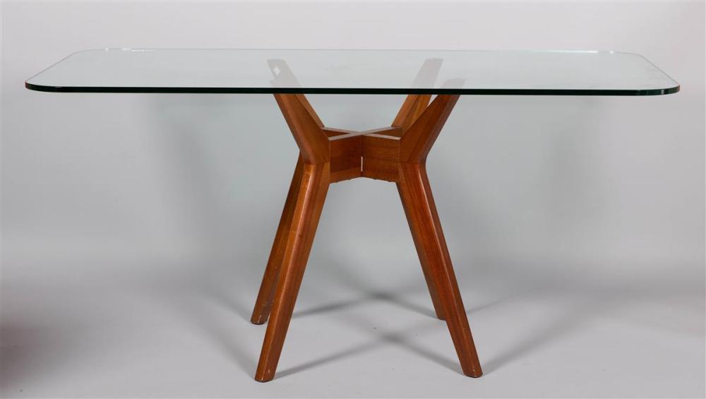 MID-CENTURY MODERN STYLE DINING