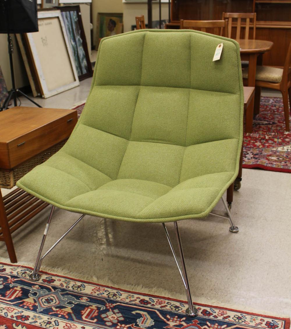 MID-CENTURY MODERN STYLE LOUNGE