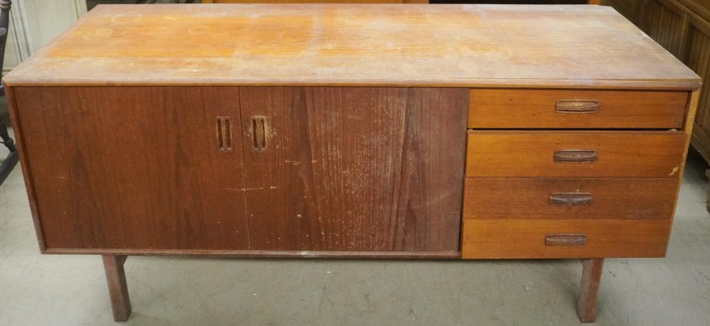 MID-CENTURY MODERN TEAK CREDENZA,