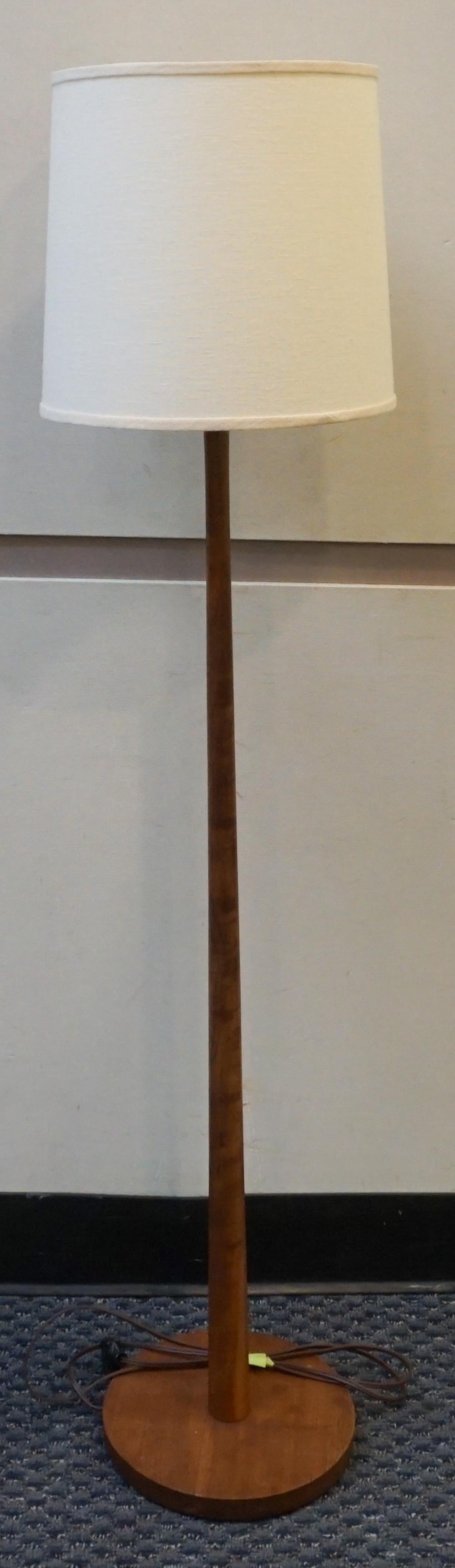 MID-CENTURY MODERN TEAK FLOOR