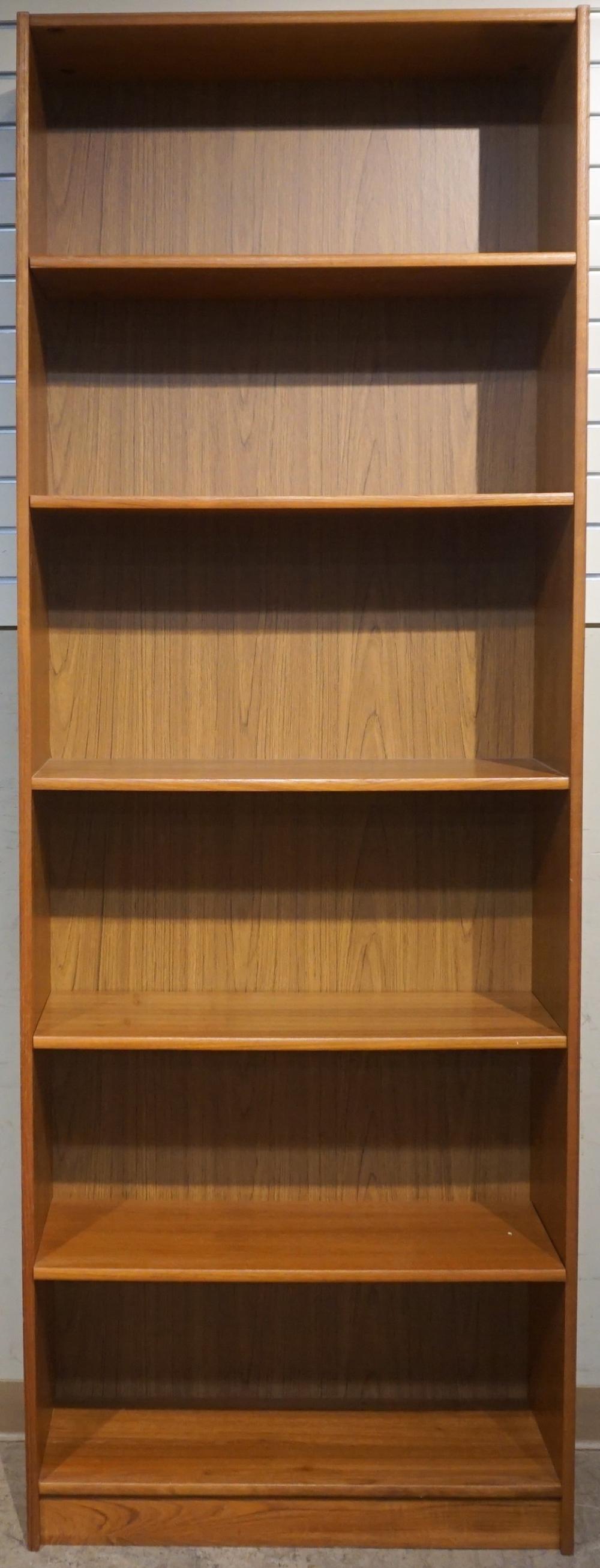 MID-CENTURY MODERN TEAK OPEN
